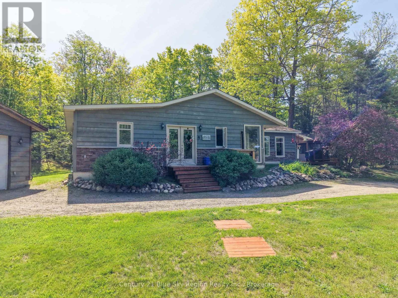 194 Palangio Road, Bonfield, Ontario  P0H 1E0 - Photo 2 - X13233858