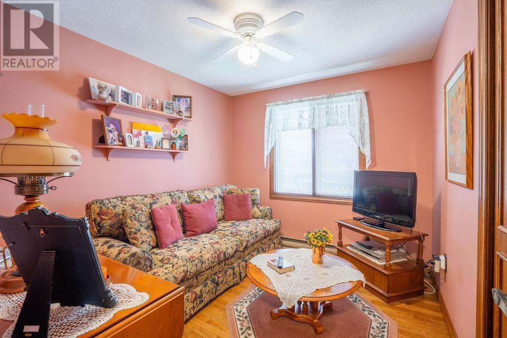 135 Louise Ave, Sault Ste. Marie, Ontario  P6A 6A5 - Photo 37 - SM261294