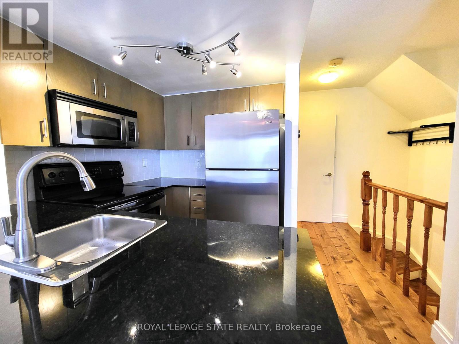 1122 - 20 Laidlaw Street, Toronto, Ontario  M6K 1X2 - Photo 4 - W13233218