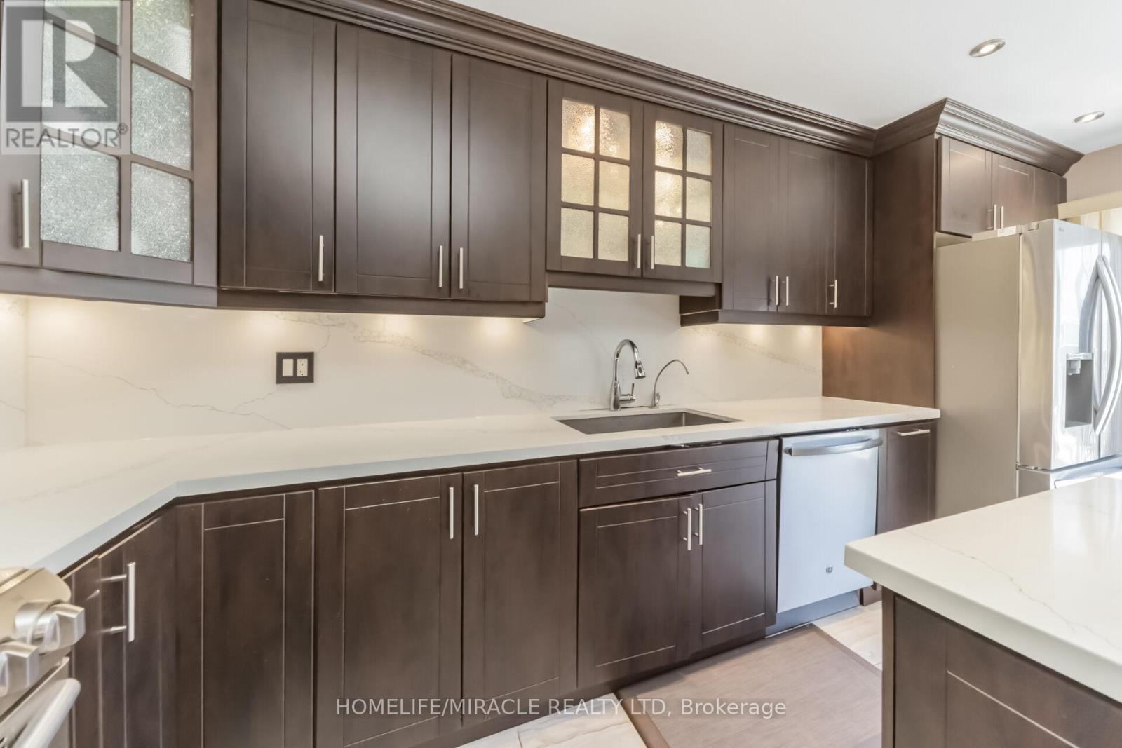 3 White Road, Brampton, Ontario  L7A 1Y5 - Photo 16 - W13233338