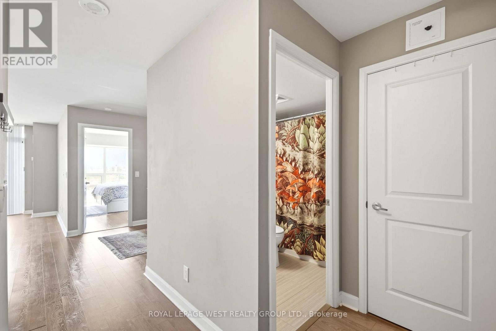 606 - 1 Michael Power Place, Toronto, Ontario  M9A 0A1 - Photo 5 - W13233354