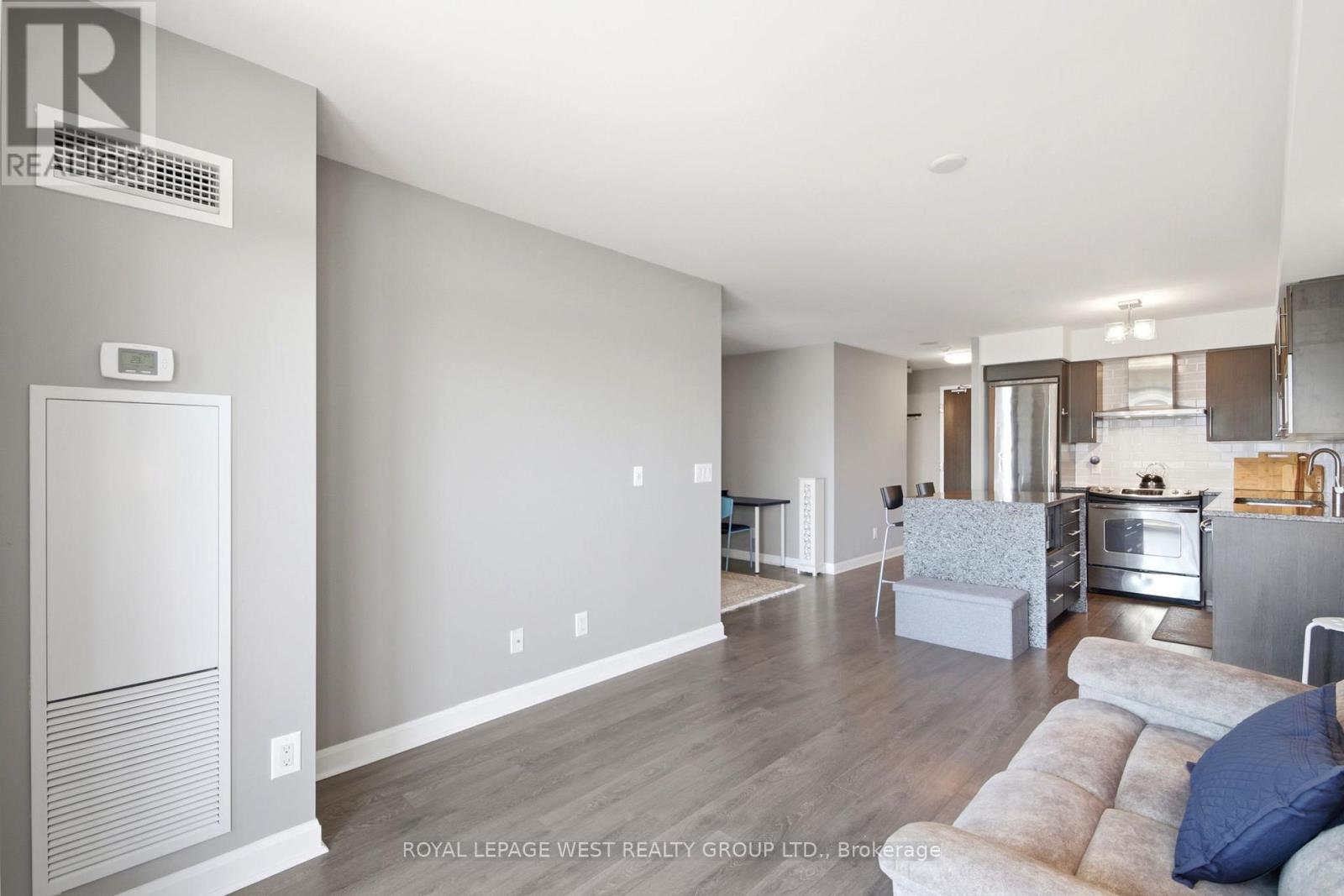 606 - 1 Michael Power Place, Toronto, Ontario  M9A 0A1 - Photo 7 - W13233354