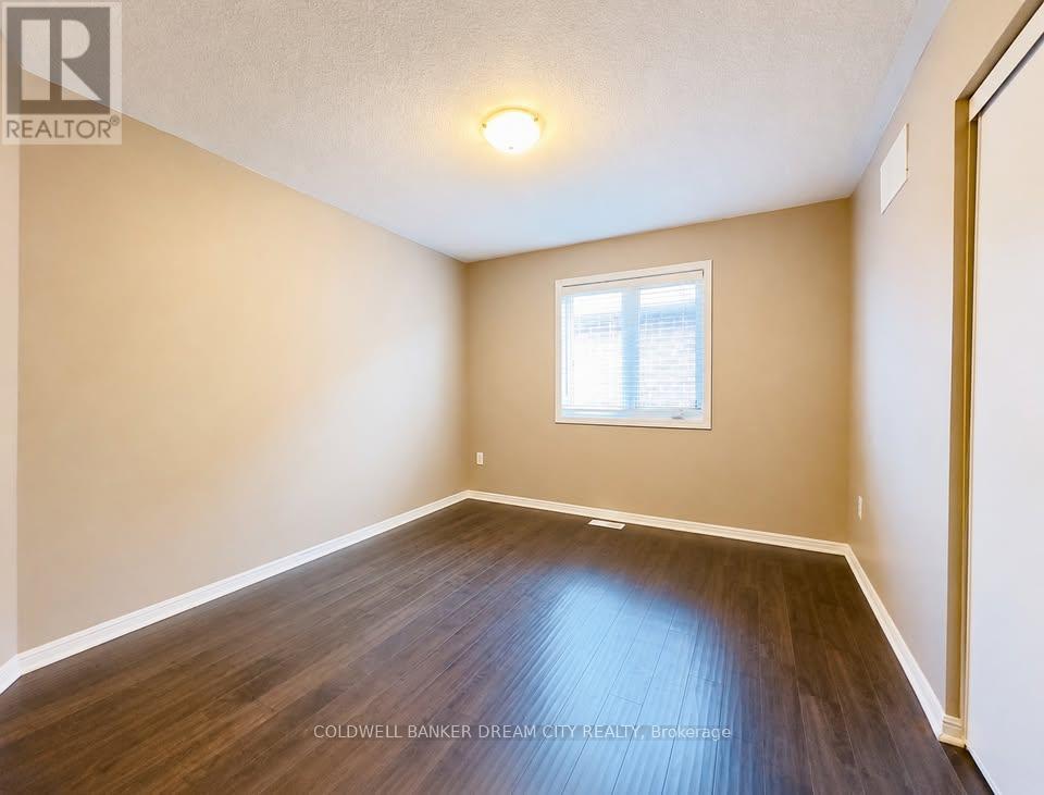 1124 Solomon Court, Milton, Ontario  L9T 8H1 - Photo 8 - W13233392