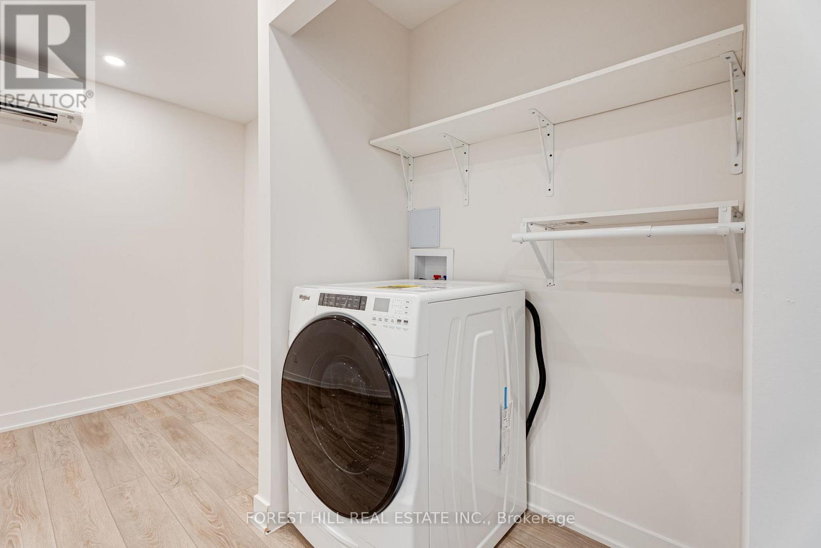 B - 50 William Cragg Drive, Toronto, Ontario  M3M 1V1 - Photo 6 - W13233442