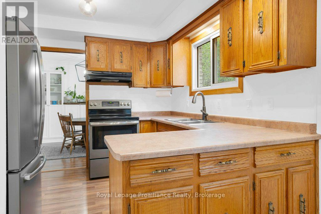 28 Briarwood Crescent, Belleville, Ontario  K8N 5K9 - Photo 15 - X13233794