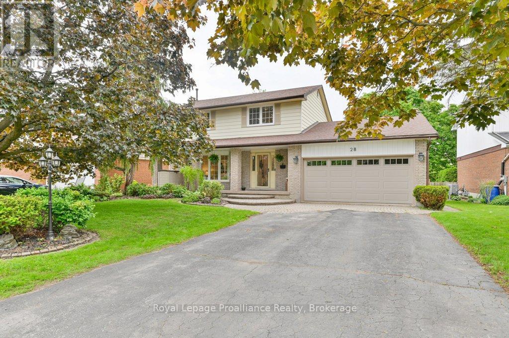 28 Briarwood Crescent, Belleville, Ontario  K8N 5K9 - Photo 2 - X13233794