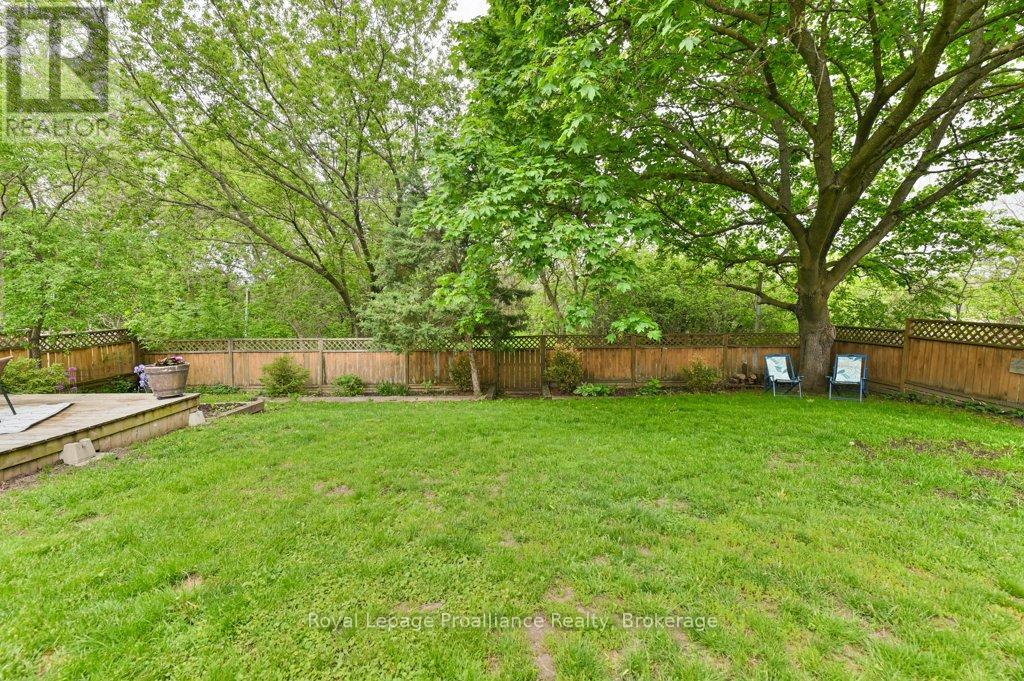 28 Briarwood Crescent, Belleville, Ontario  K8N 5K9 - Photo 40 - X13233794