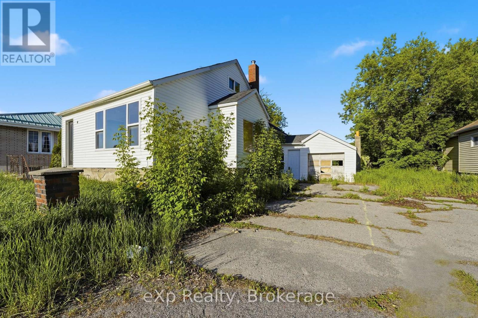 195 Sidney Street, Quinte West, Ontario  K8V 2S9 - Photo 2 - X13233838