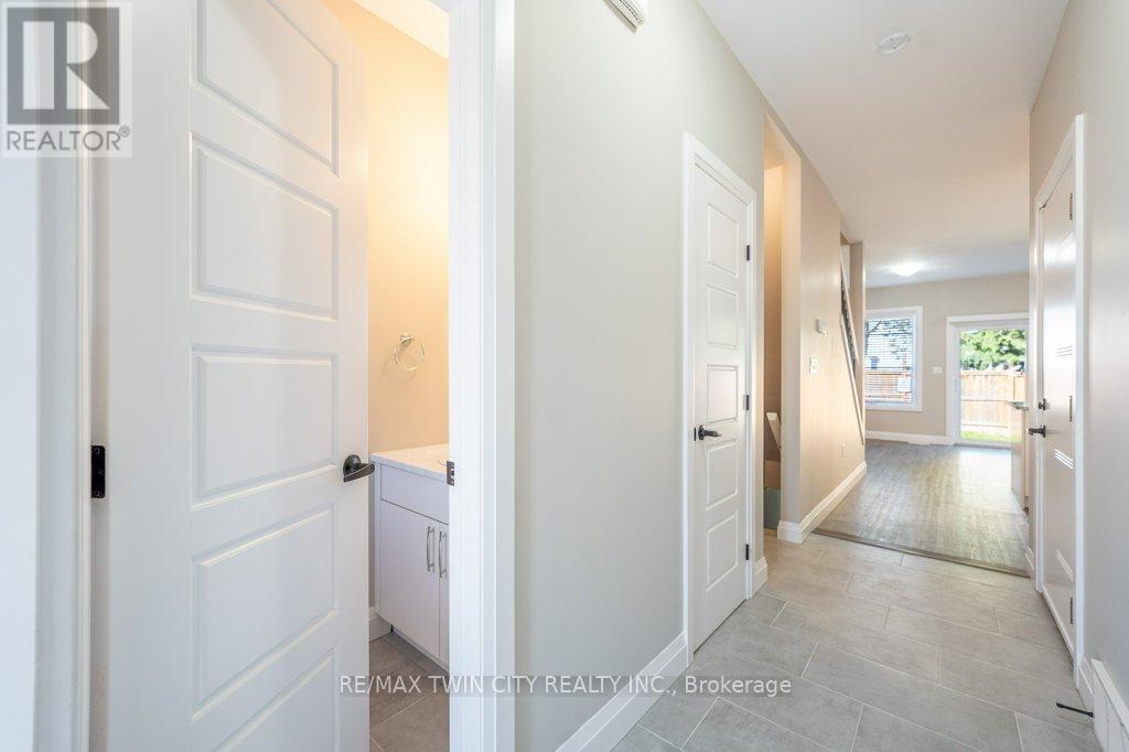 605 - 360 Quarter Town Line, Tillsonburg, Ontario  N4G 0H7 - Photo 11 - X13233234