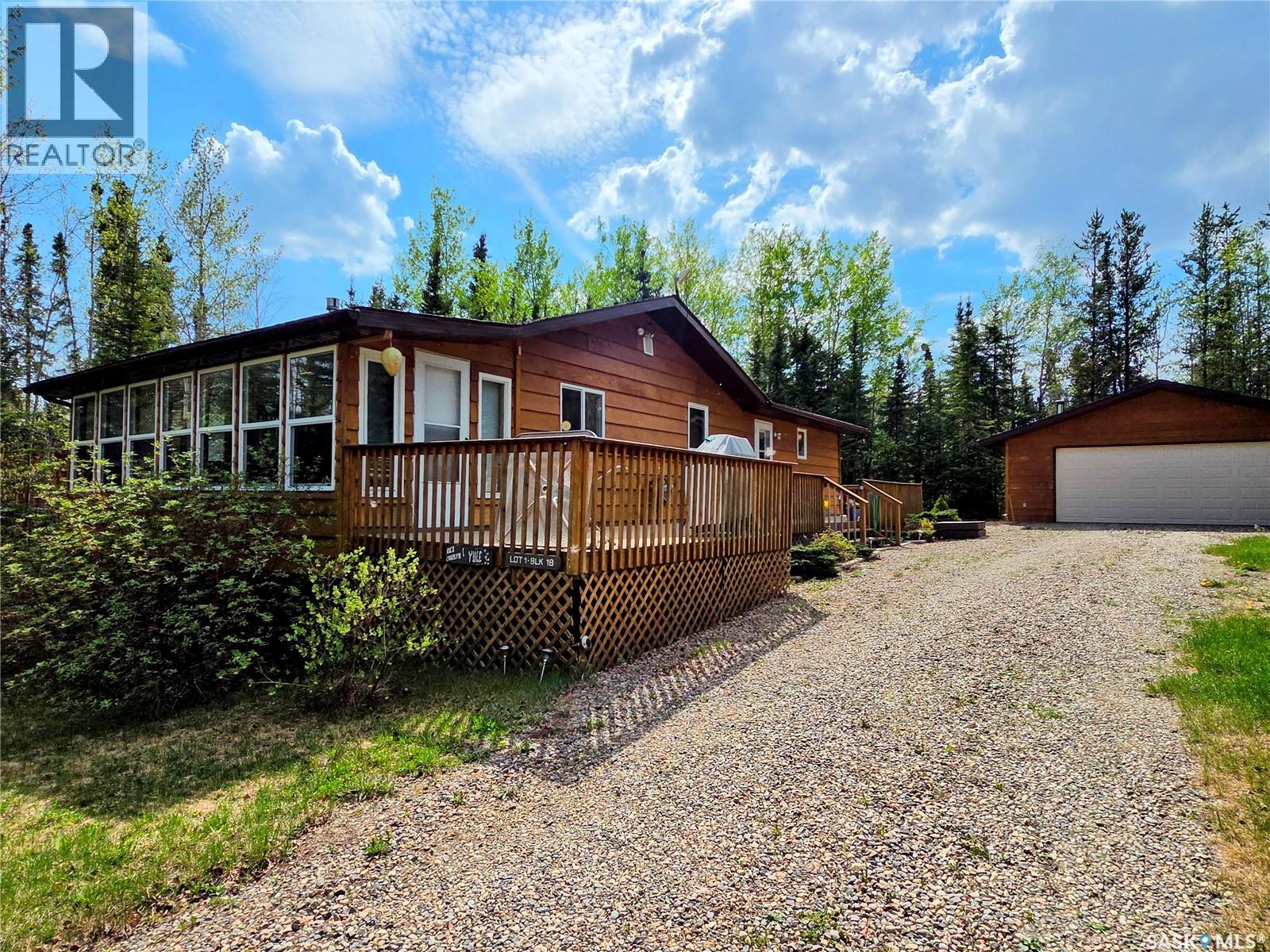 1 Beaver Crescent, Northern Admin District, Saskatchewan  S0J 0E3 - Photo 1 - SK038083