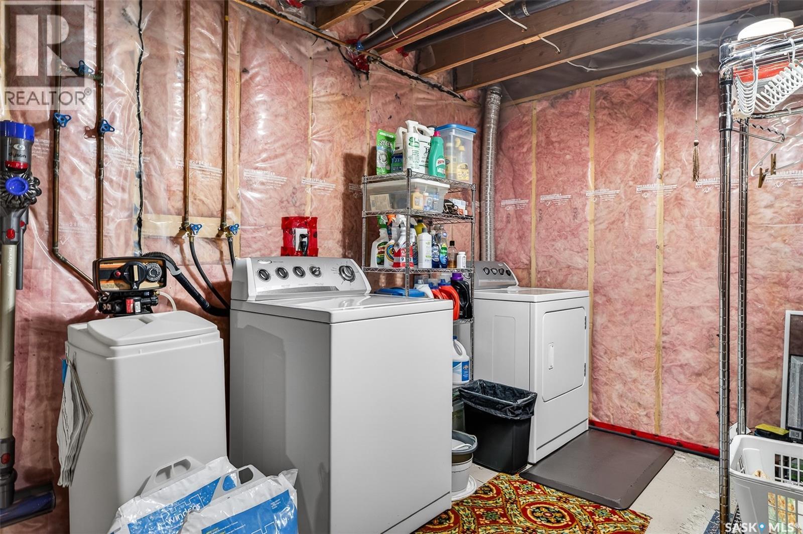 1030 1st Avenue Nw, Moose Jaw, Saskatchewan  S6H 3N2 - Photo 41 - SK037998