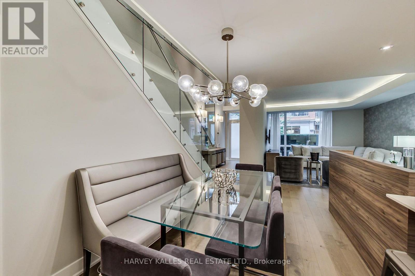 Th24 - 30 Nelson Street, Toronto, Ontario  M5V 0H5 - Photo 9 - C13233604