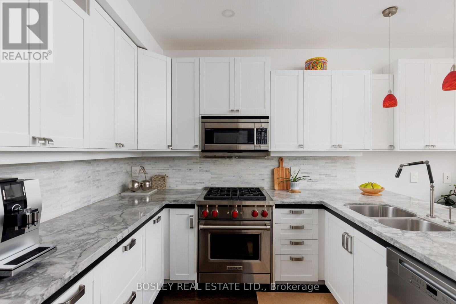 Upper - 19 Cardiff Road, Toronto, Ontario  M4P 2N6 - Photo 14 - C13233616