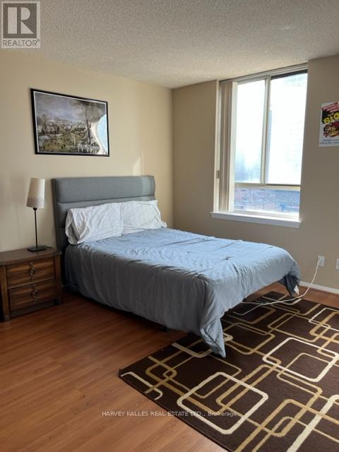 1216 - 633 Bay Street, Toronto, Ontario  M5G 2G4 - Photo 8 - C13233670