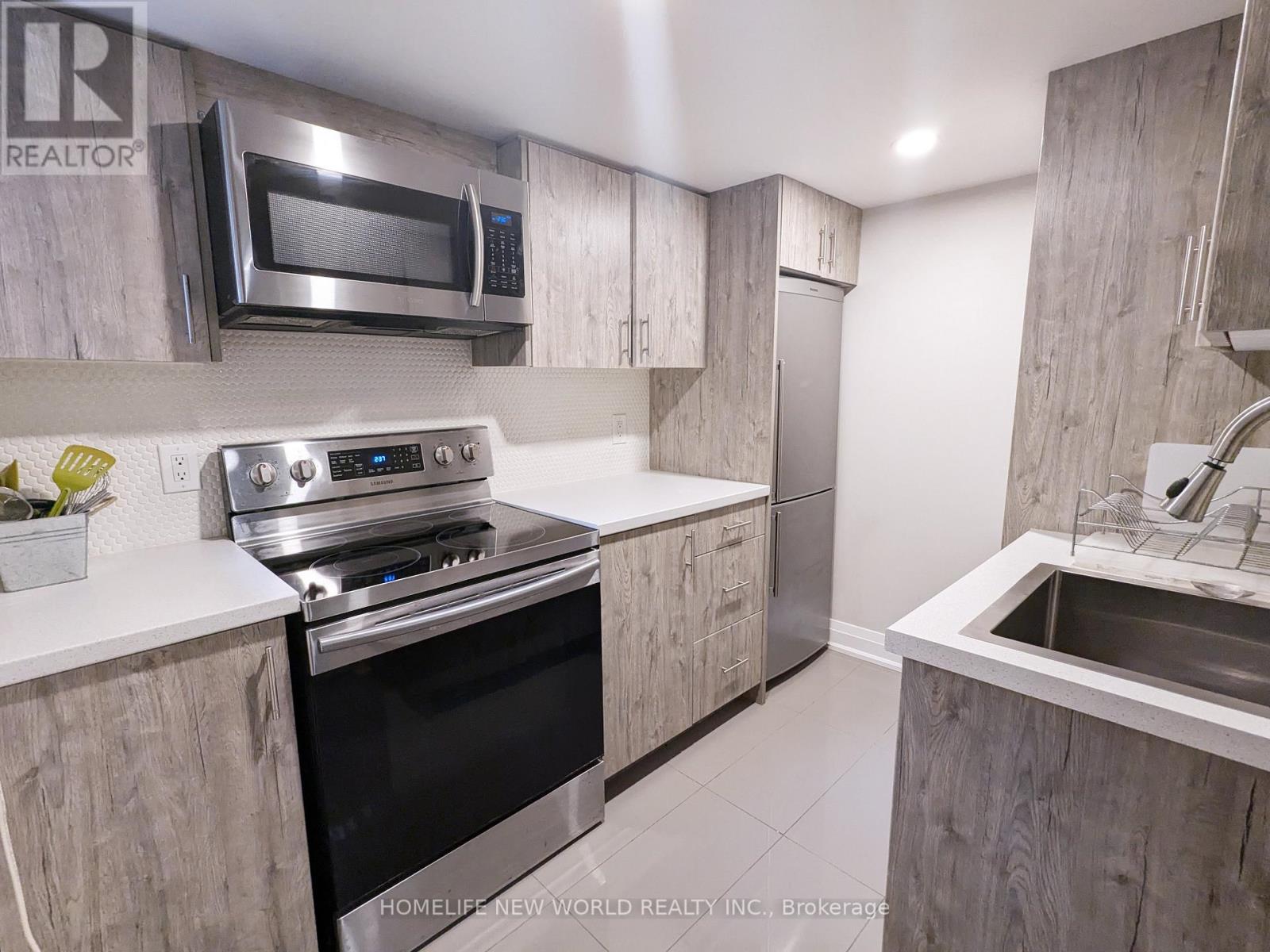 BSMT - 276 MONTROSE AVENUE, Toronto, Ontario