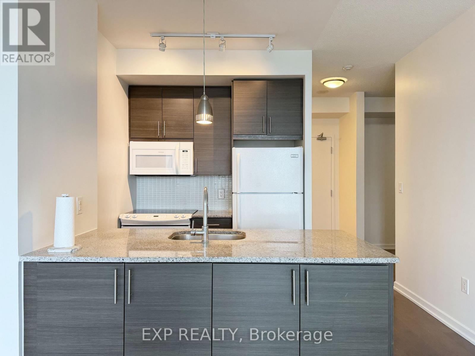 803 - 70 Forest Manor Road, Toronto, Ontario  M2J 0A9 - Photo 4 - C13233862