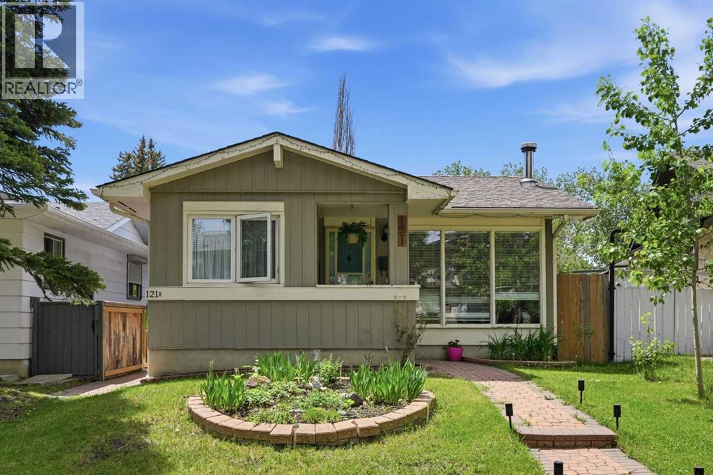121 Sunbank Way Se, Calgary, Alberta  T2X 2A5 - Photo 1 - A2317073