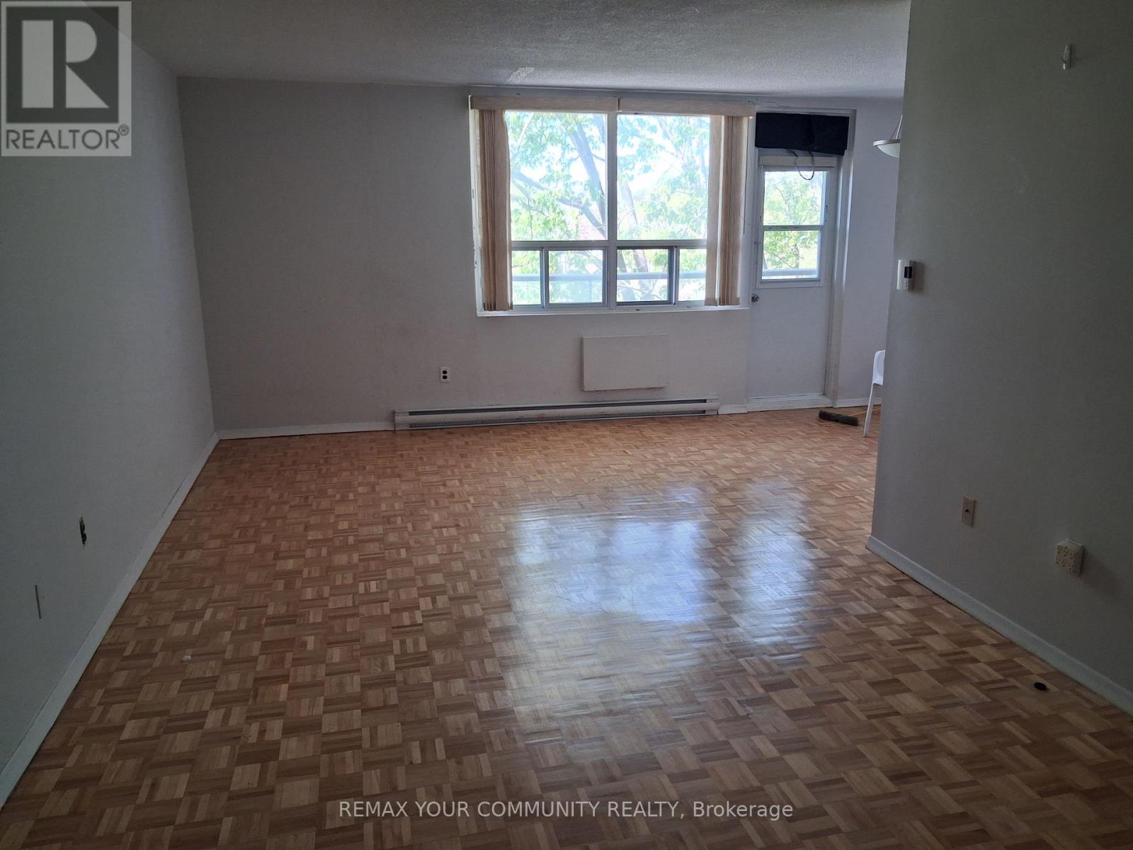 147 - 199 Hillcroft Street, Oshawa, Ontario  L1G 2L7 - Photo 4 - E13233546