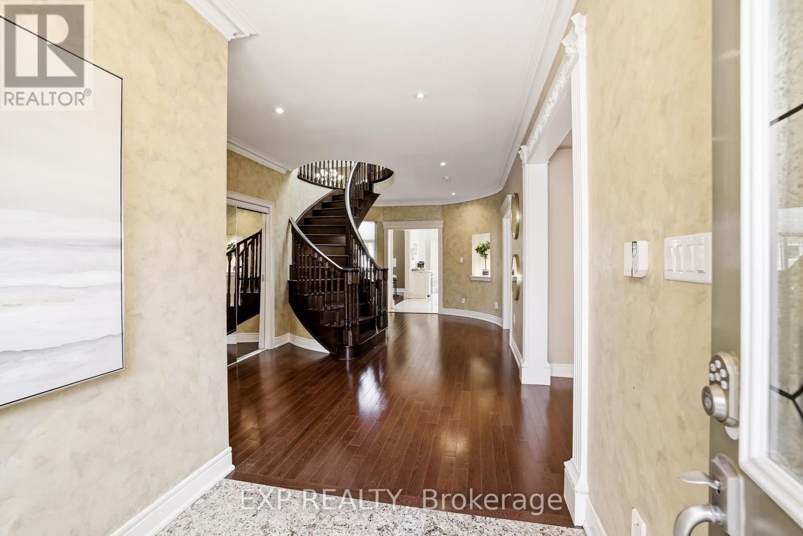 467 Delaney Drive, Ajax, Ontario  L1T 3Y5 - Photo 5 - E13233552