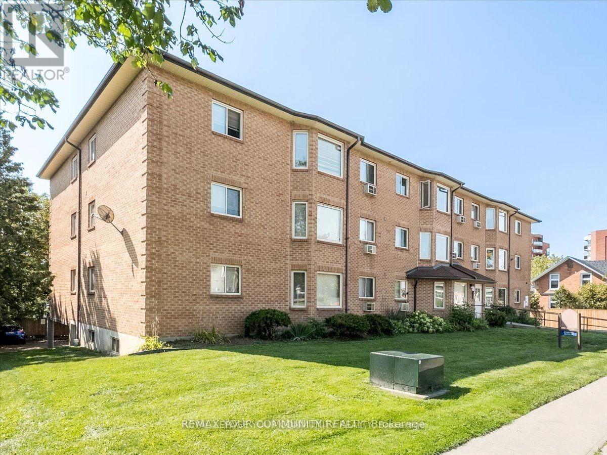 1 - 180 Centre Street, Oshawa, Ontario  L1H 4A6 - Photo 2 - E13233564