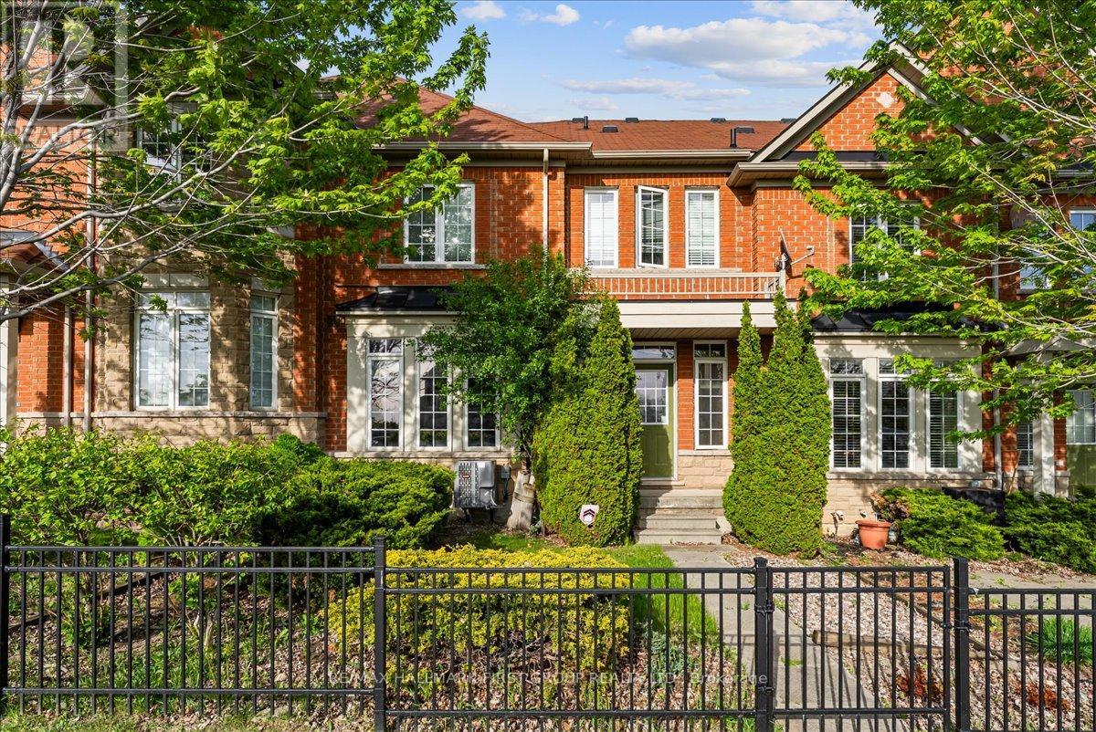 57 BARKDALE WAY, Whitby, Ontario
