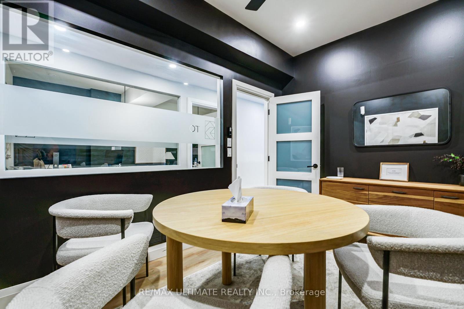 1945 Queen Street E, Toronto, Ontario  M4L 1H7 - Photo 21 - E13233626