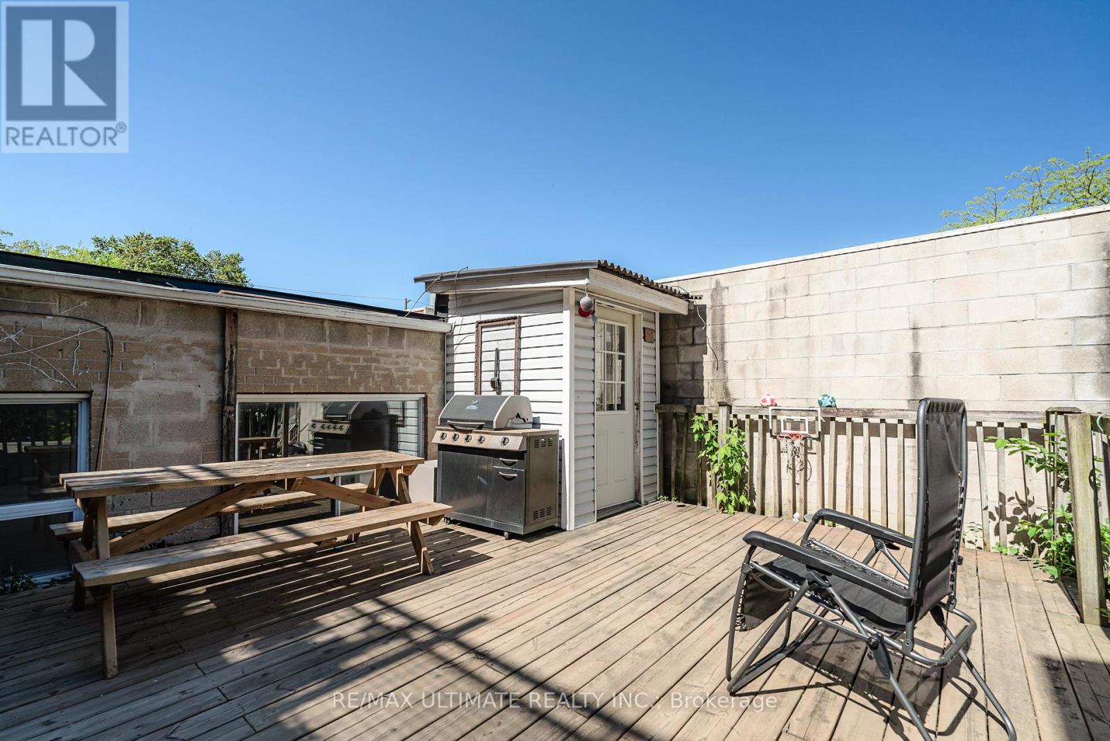 1945 Queen Street E, Toronto, Ontario  M4L 1H7 - Photo 43 - E13233626