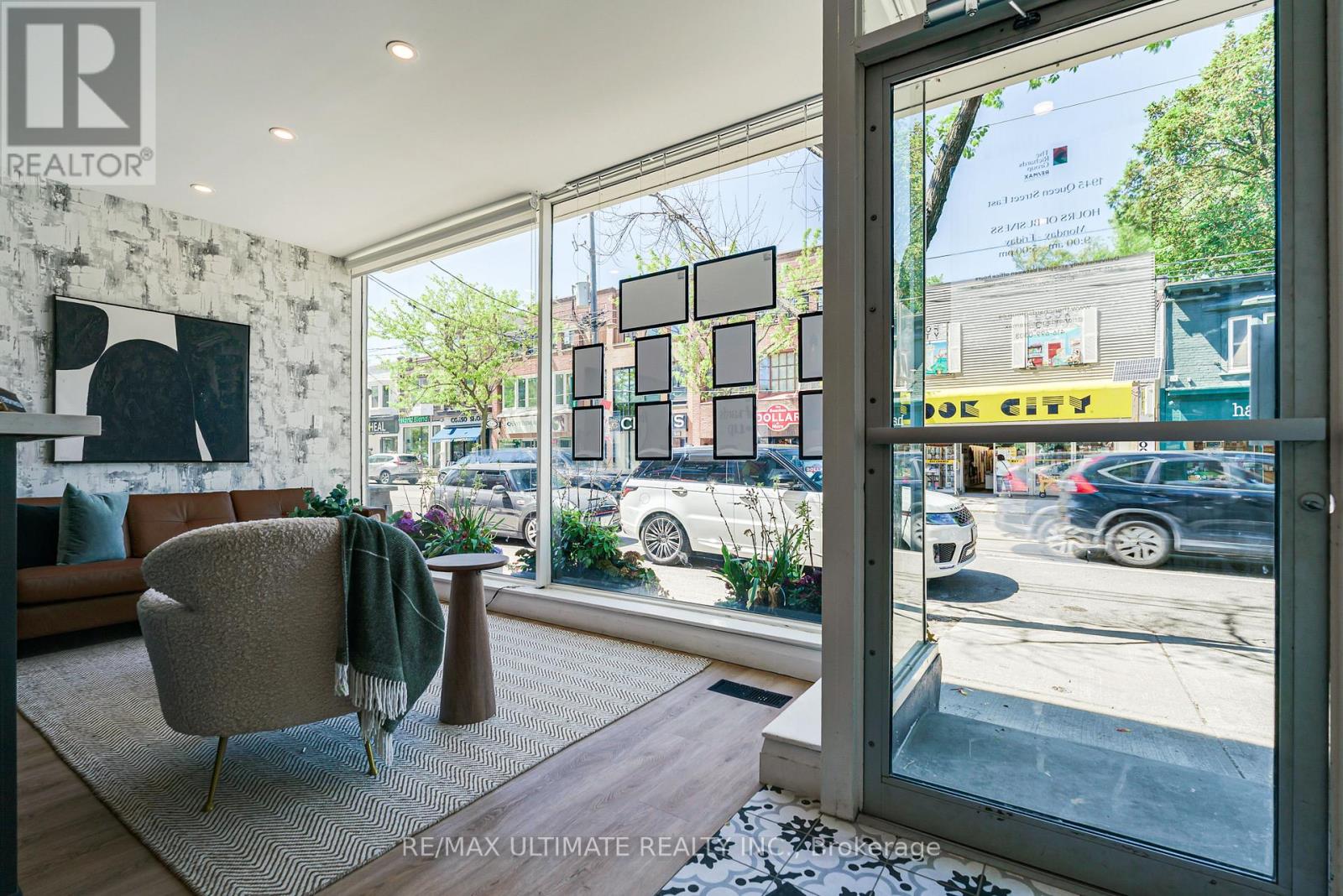 1945 Queen Street E, Toronto, Ontario  M4L 1H7 - Photo 5 - E13233626