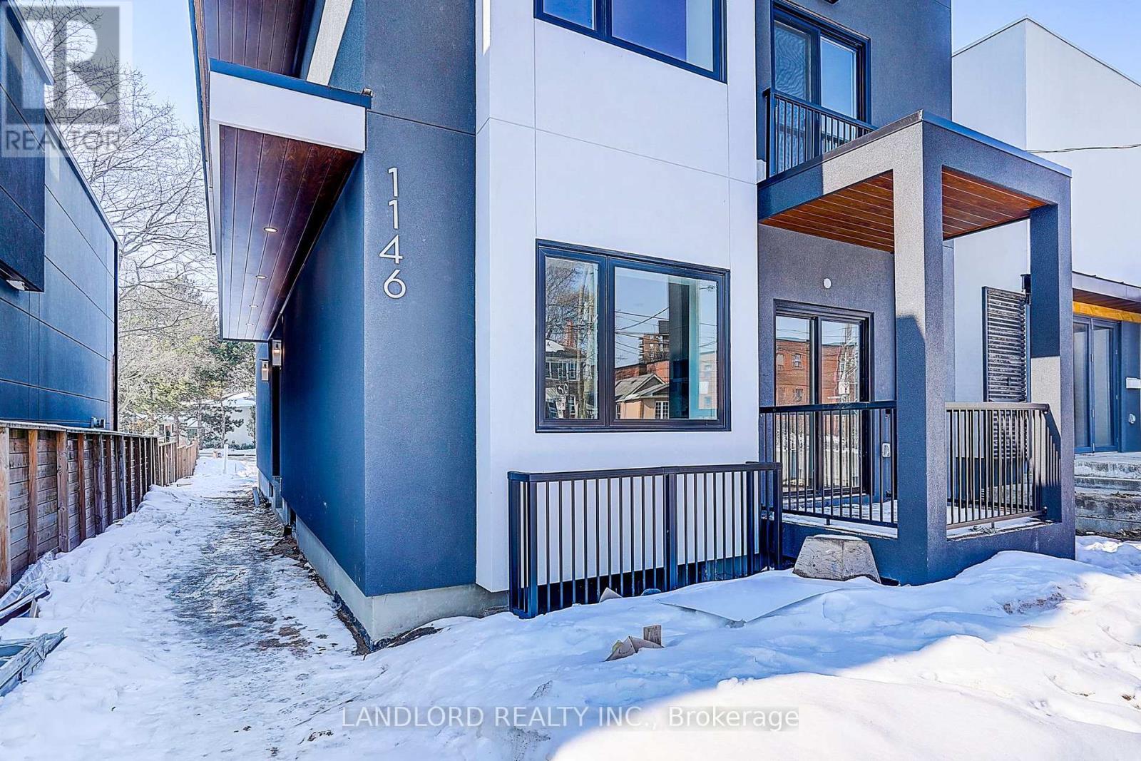 1 - 1146 Broadview Avenue, Toronto, Ontario  M4K 2S5 - Photo 3 - E13233806