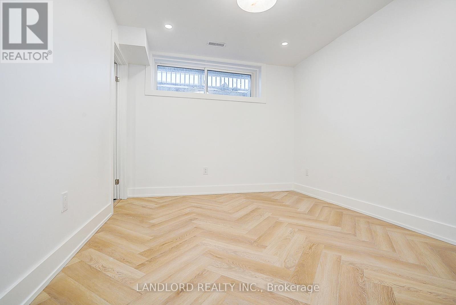 1 - 1146 Broadview Avenue, Toronto, Ontario  M4K 2S5 - Photo 35 - E13233806