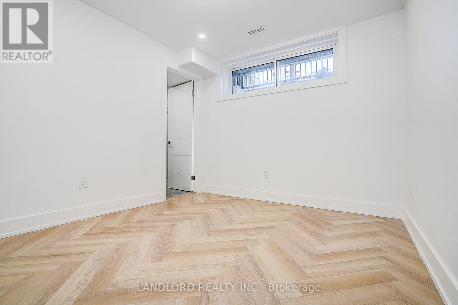 1 - 1146 Broadview Avenue, Toronto, Ontario  M4K 2S5 - Photo 36 - E13233806