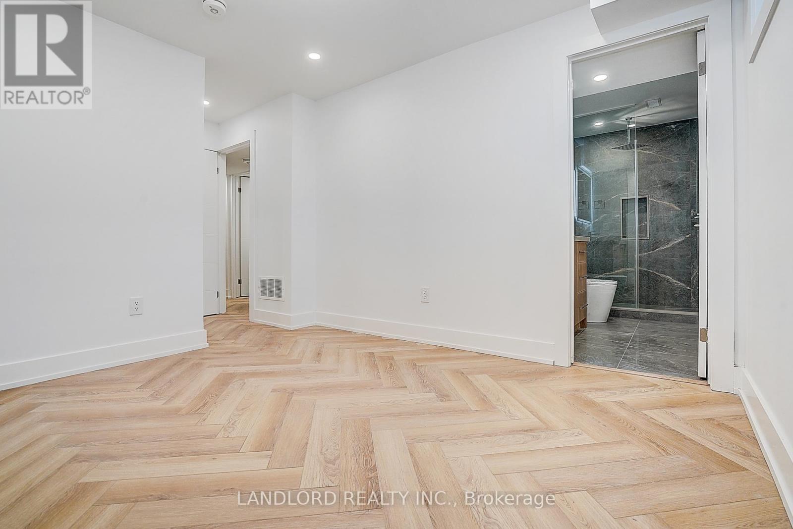 1 - 1146 Broadview Avenue, Toronto, Ontario  M4K 2S5 - Photo 37 - E13233806
