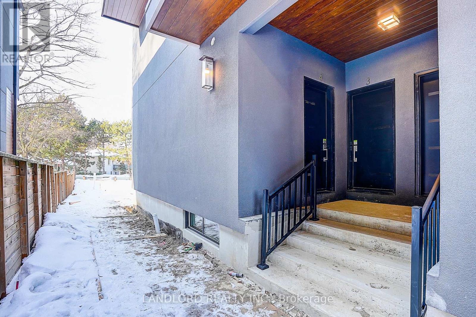 1 - 1146 Broadview Avenue, Toronto, Ontario  M4K 2S5 - Photo 9 - E13233806