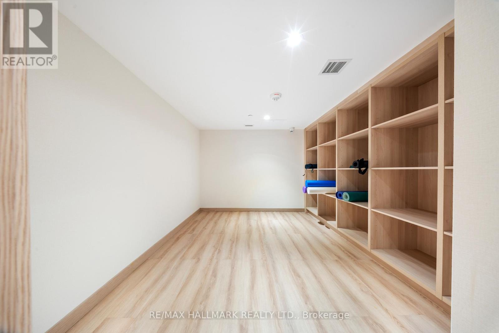 801 - 1050 Eastern Avenue, Toronto, Ontario  M4L 0B7 - Photo 14 - E13233816