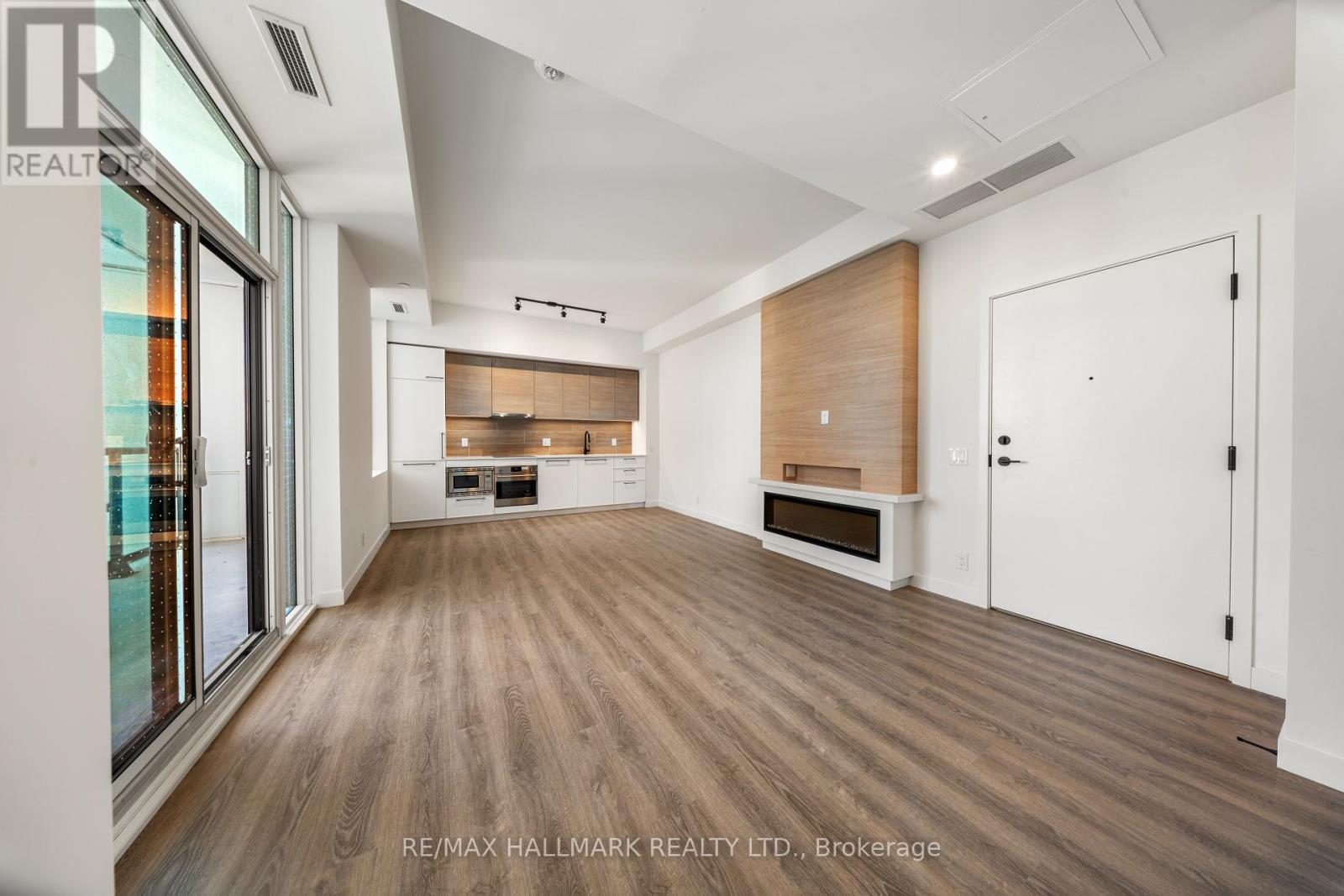 801 - 1050 Eastern Avenue, Toronto, Ontario  M4L 0B7 - Photo 21 - E13233816