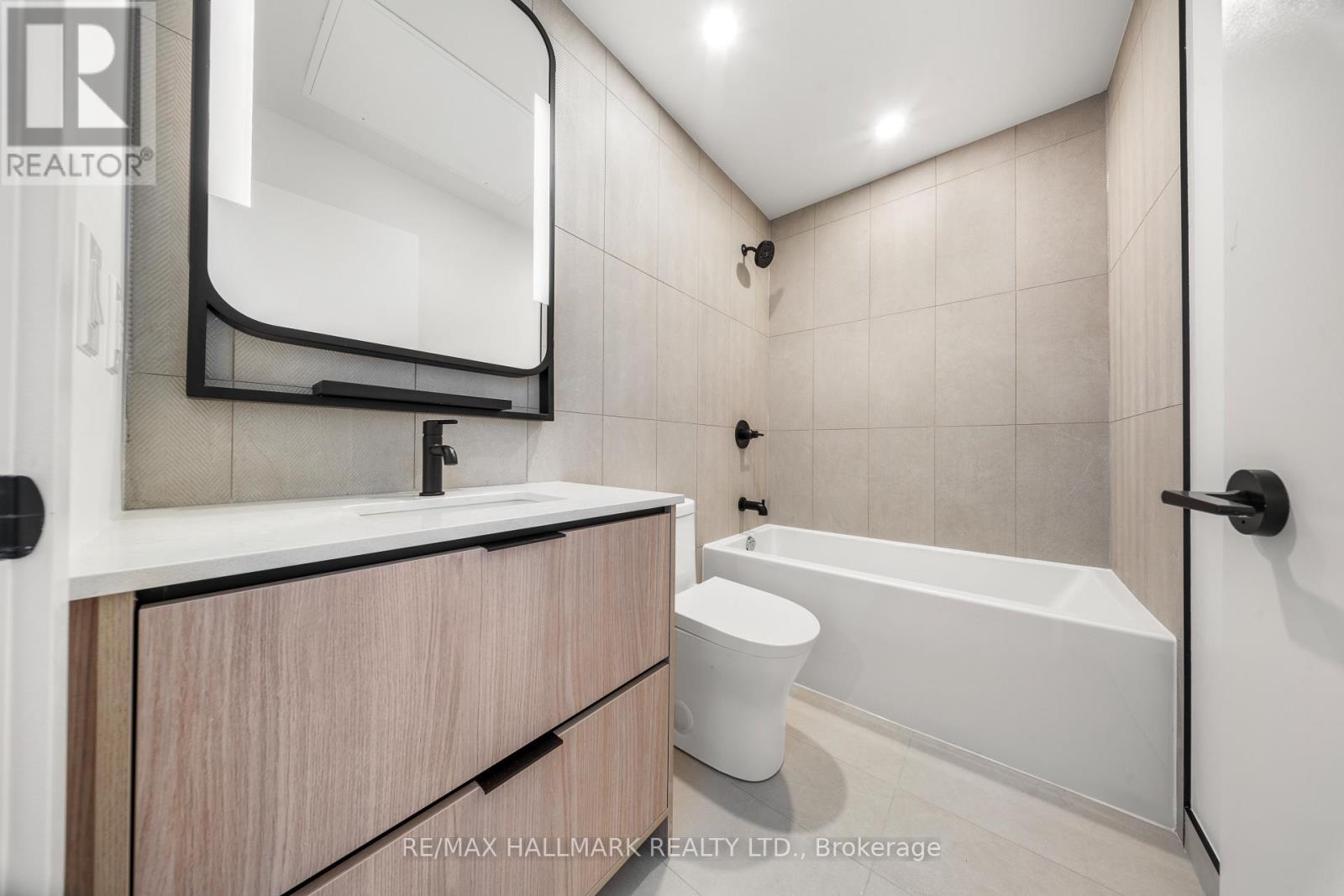 801 - 1050 Eastern Avenue, Toronto, Ontario  M4L 0B7 - Photo 28 - E13233816
