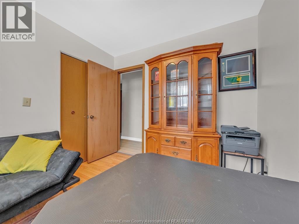 2450 Mckay Avenue, Windsor, Ontario  N9E 2P5 - Photo 10 - 26012971