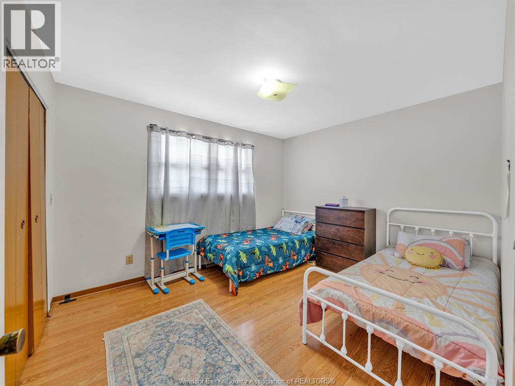 2450 Mckay Avenue, Windsor, Ontario  N9E 2P5 - Photo 11 - 26012971