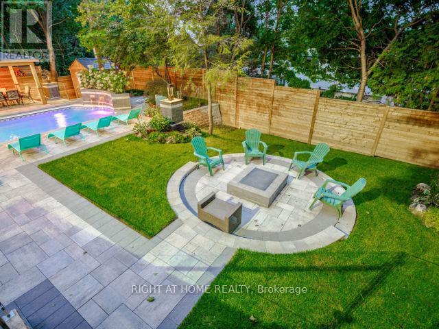 54 Dawn Hill Trail, Markham, Ontario  L3T 3B2 - Photo 47 - N13233480