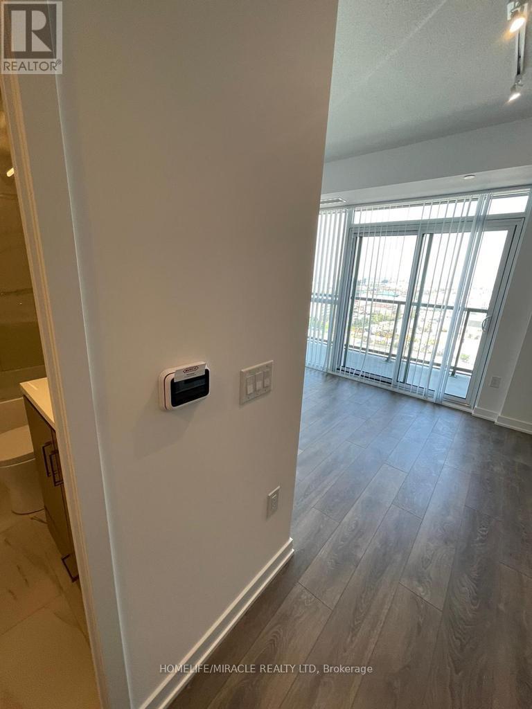 1617 - 38 Honeycrisp Crescent, Vaughan, Ontario  L4K 0M8 - Photo 17 - N13233498