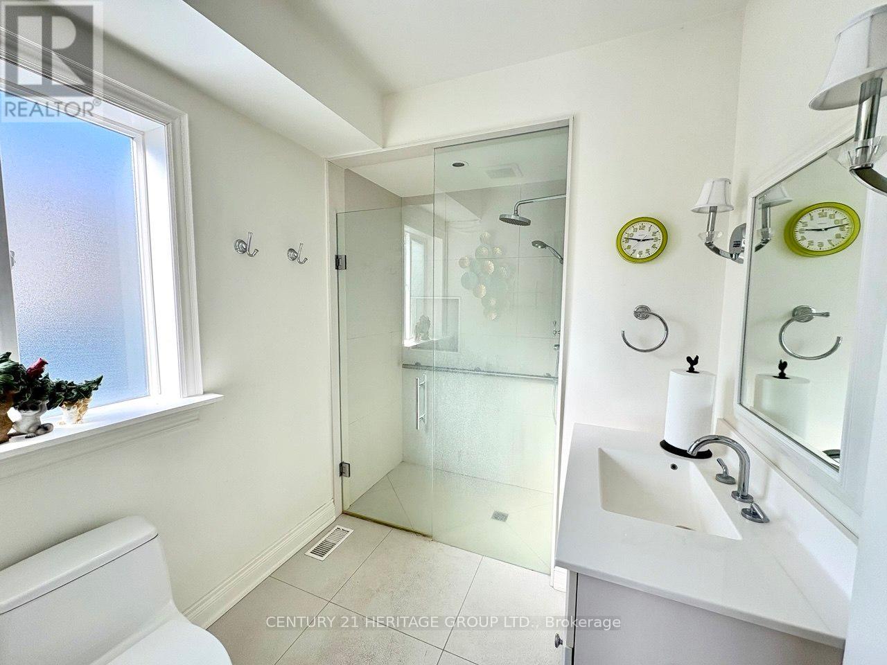 Main - 22 Cedar Crescent, Aurora, Ontario  L4G 3J8 - Photo 20 - N13233516