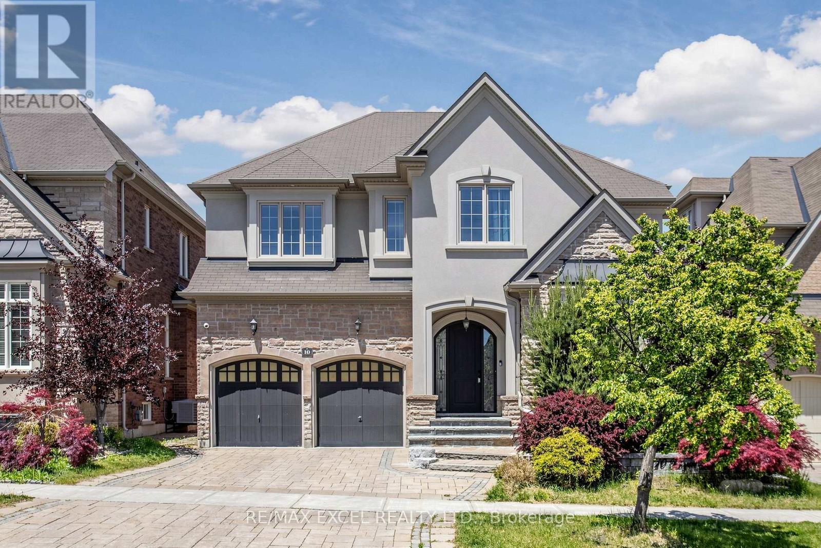 10 ROYAL WEST ROAD, Markham, Ontario