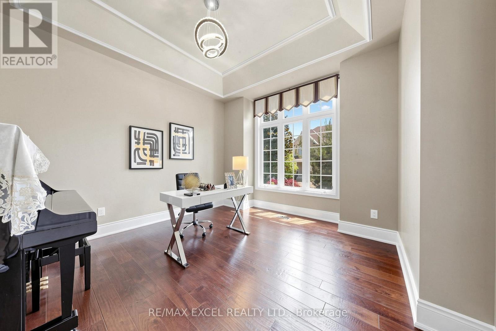 10 Royal West Road, Markham, Ontario  L6C 0L4 - Photo 23 - N13233658