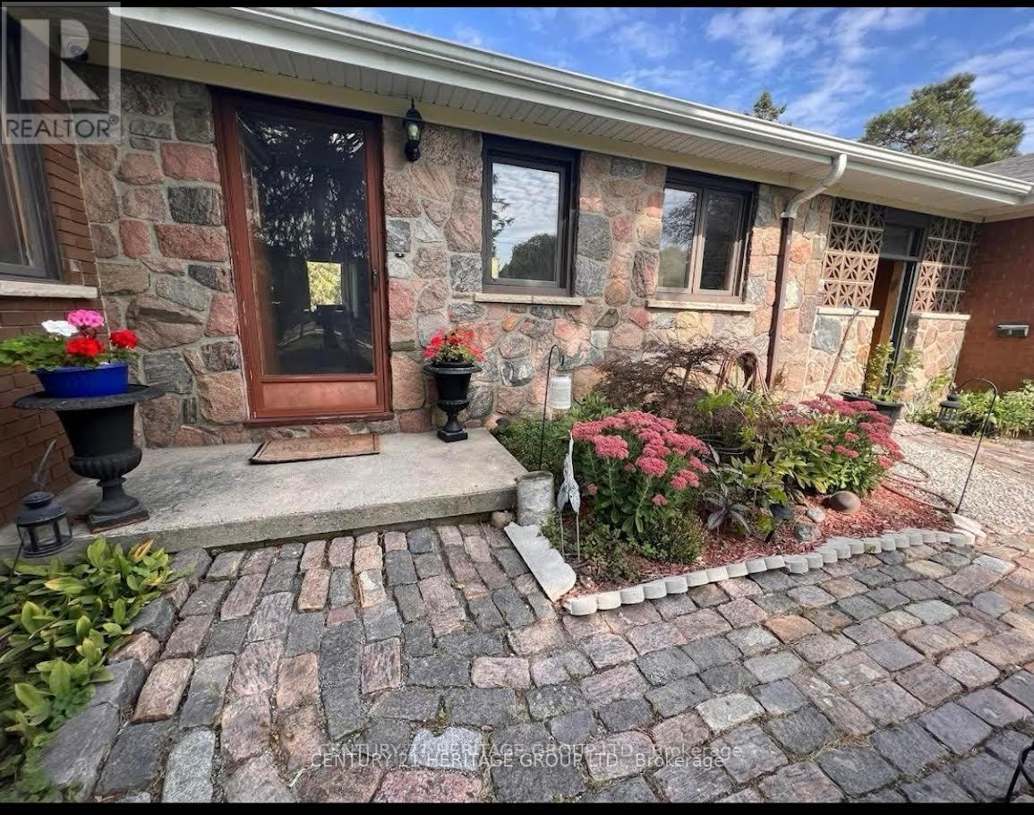 Main - 927 Srigley Street, Newmarket, Ontario  L3Y 1Y2 - Photo 15 - N13233738