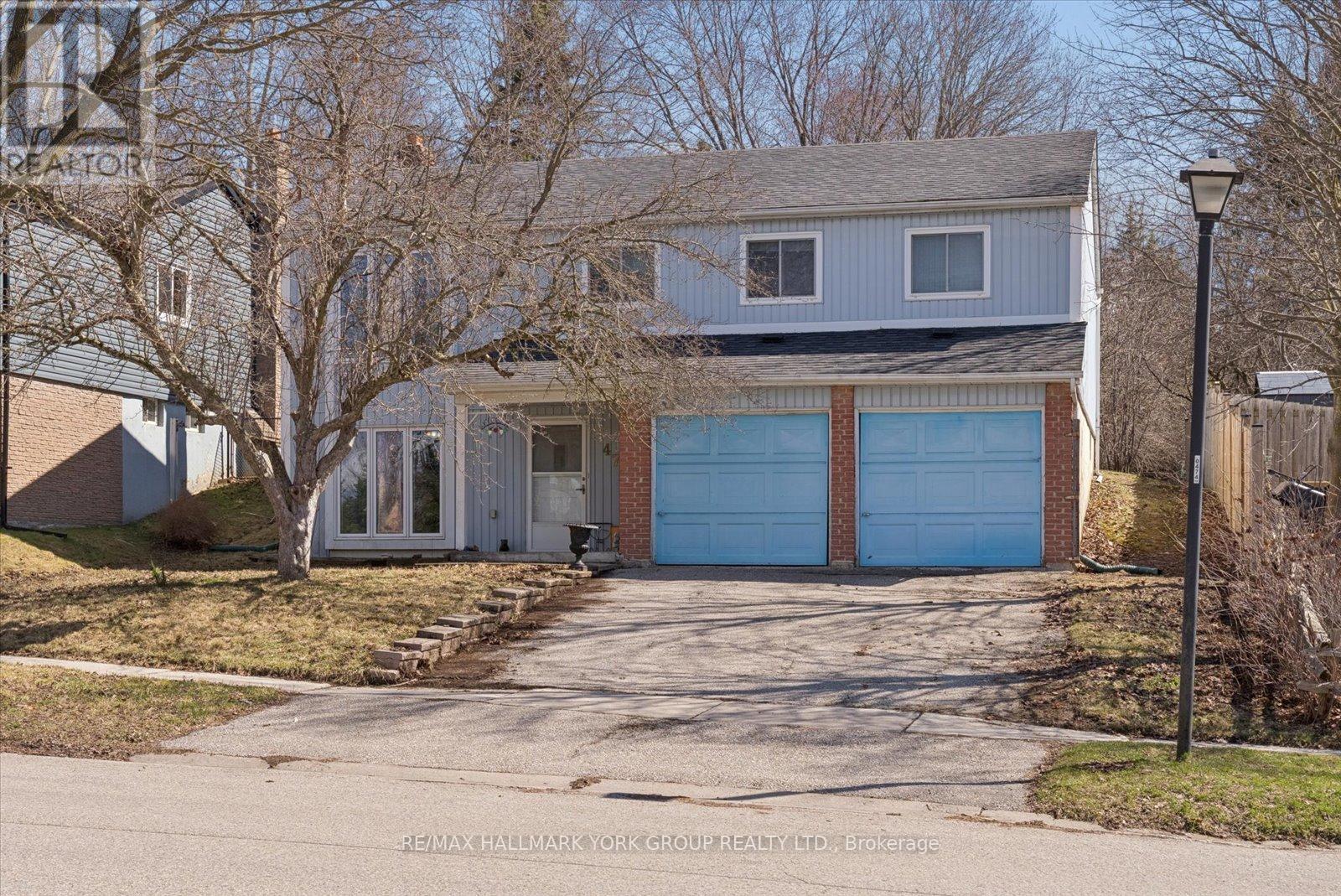 47 HOLLAND RIVER BOULEVARD, East Gwillimbury, Ontario
