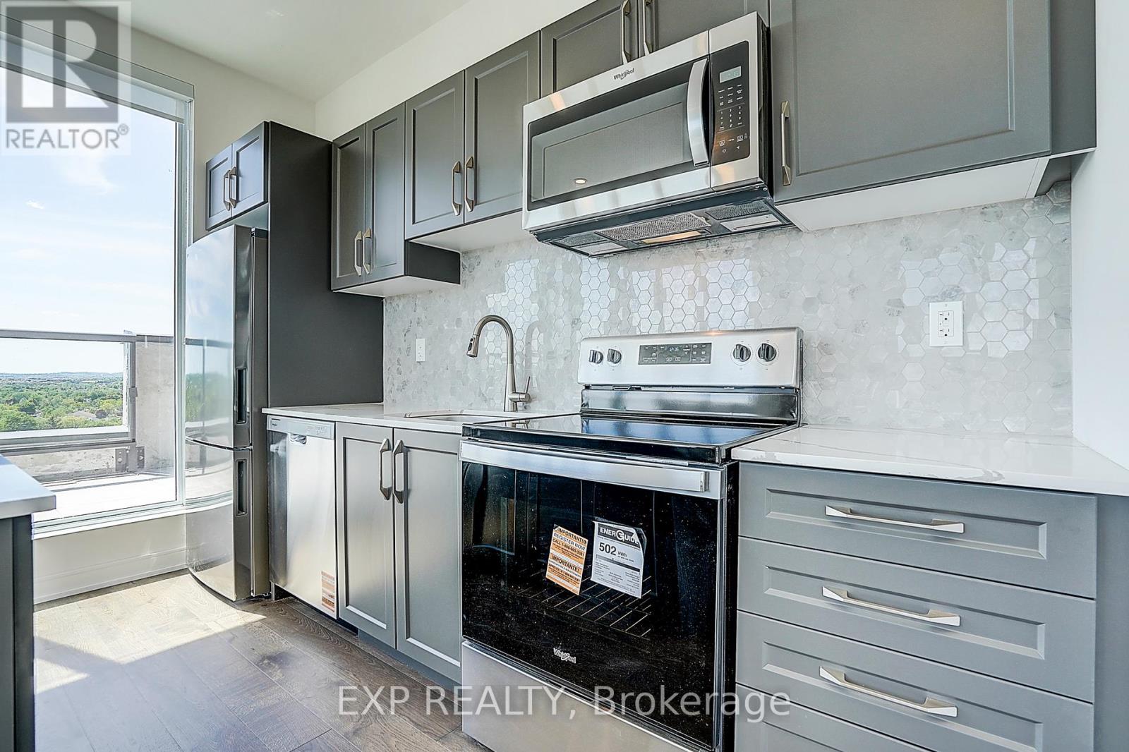 B1503 - 715 Davis Drive, Newmarket, Ontario  L3Y 0J2 - Photo 10 - N13233820
