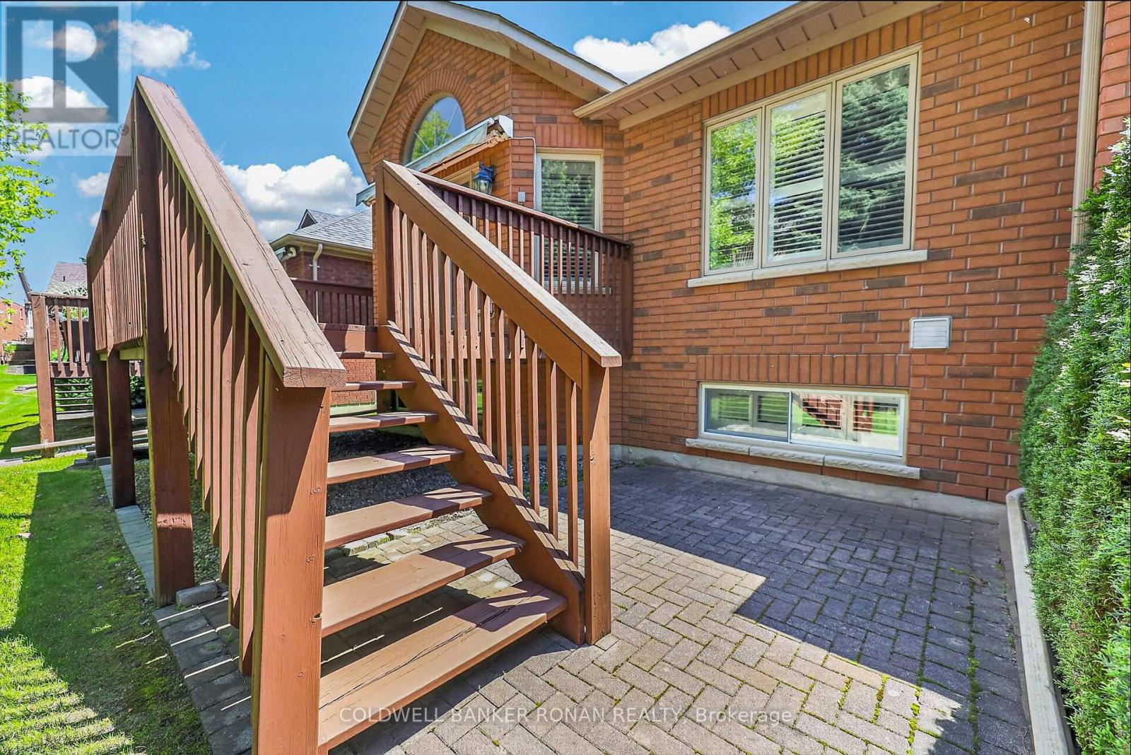 8 Montebello Terrace, New Tecumseth, Ontario  L9R 2H3 - Photo 35 - N13233884