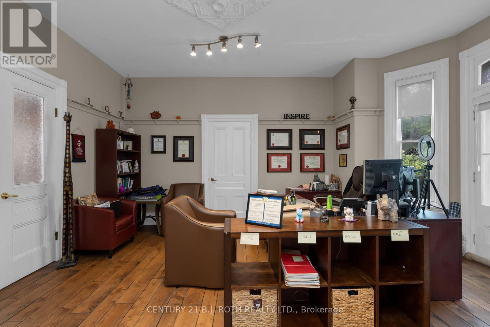 80 Worsley Street, Barrie (City Centre), Ontario  L4M 1L8 - Photo 11 - S13233646