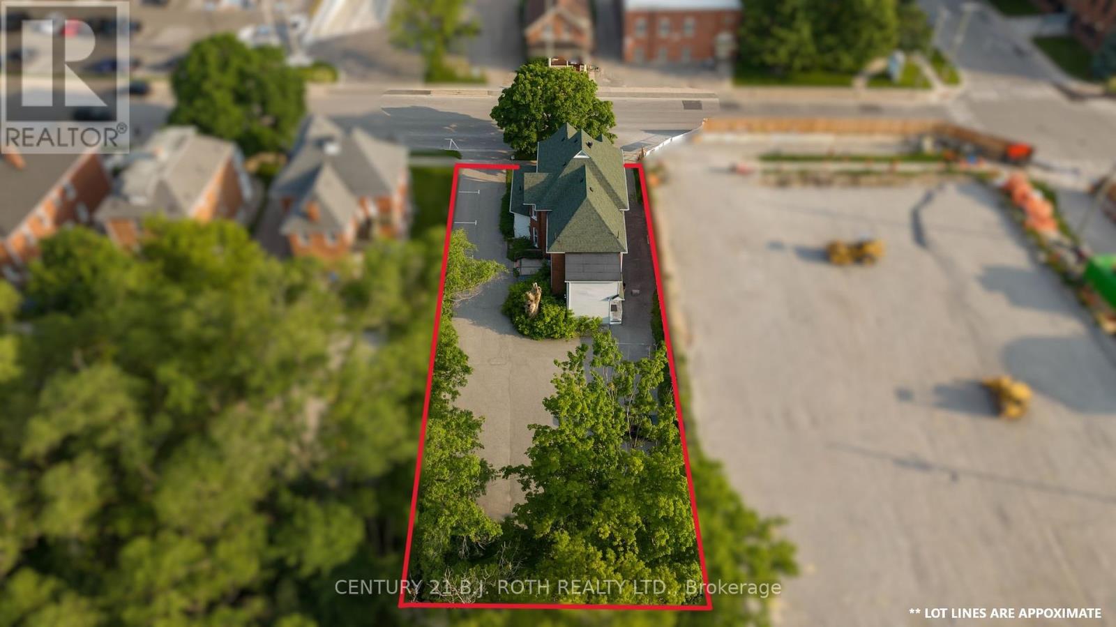 80 Worsley Street, Barrie (City Centre), Ontario  L4M 1L8 - Photo 3 - S13233646