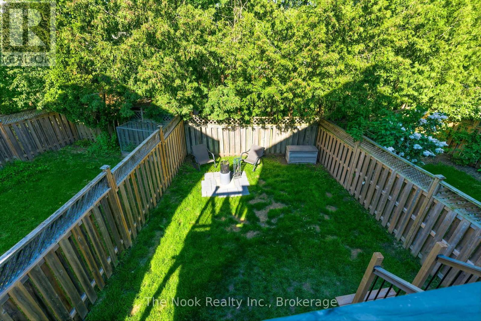 5 Teddington Crescent, Whitby, Ontario  L1R 1S4 - Photo 49 - E13233988